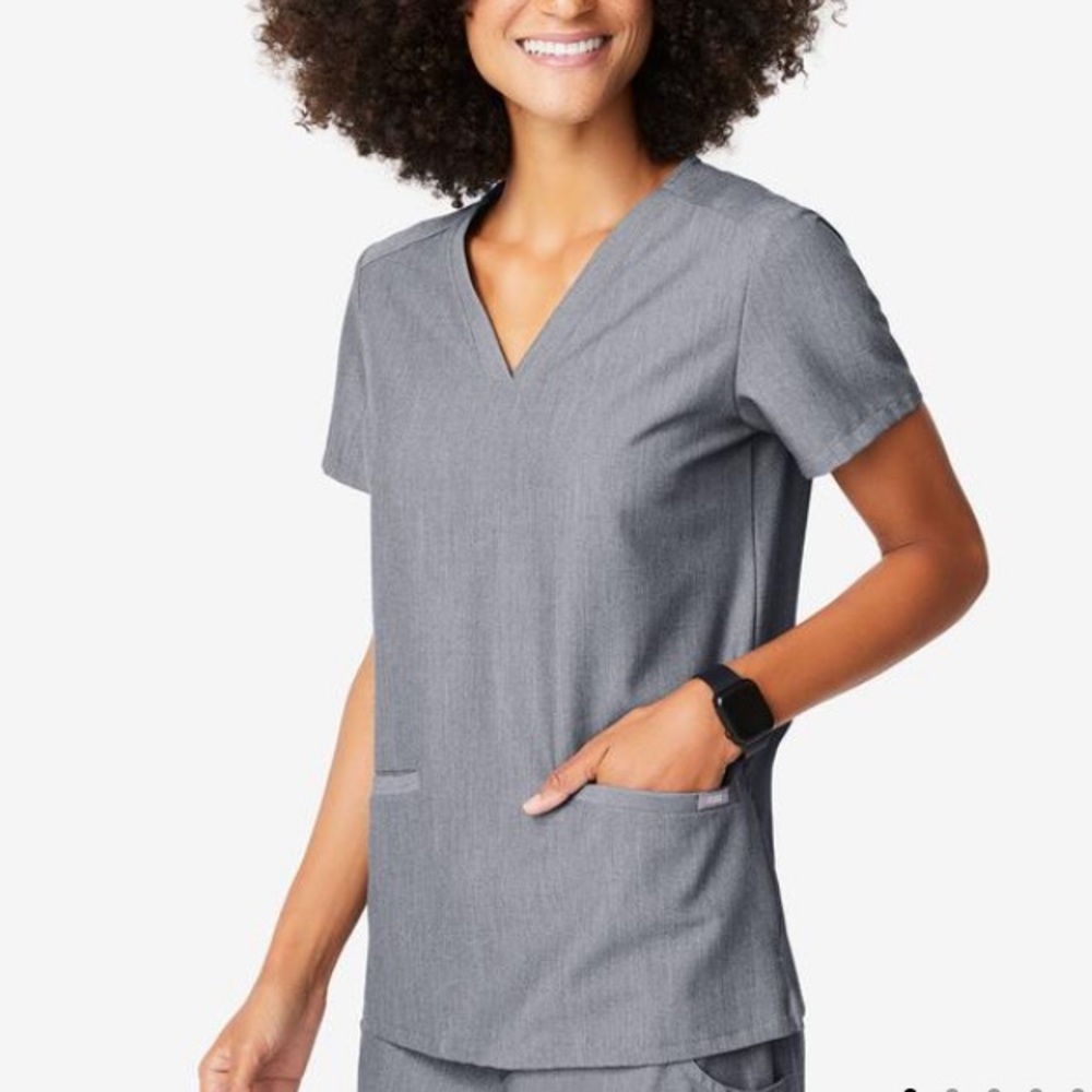 FIGS xs graphite casma 3-pocket scrub top